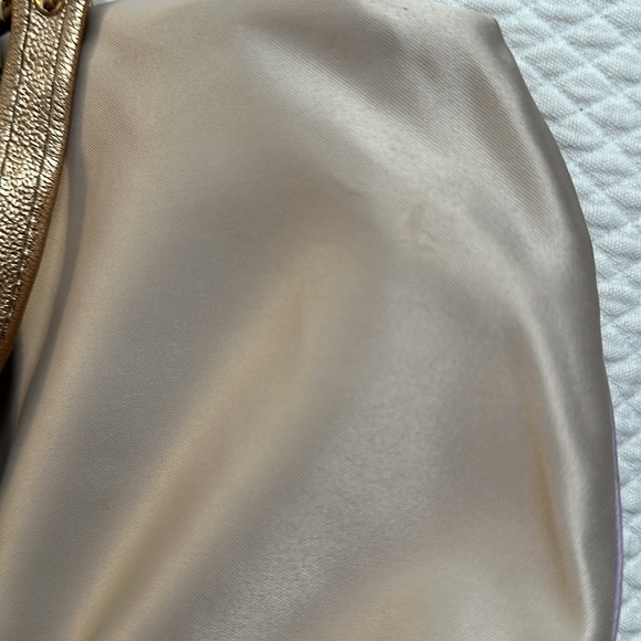 Small Coach metallic gold shoulder bag - Picture 12 of 13